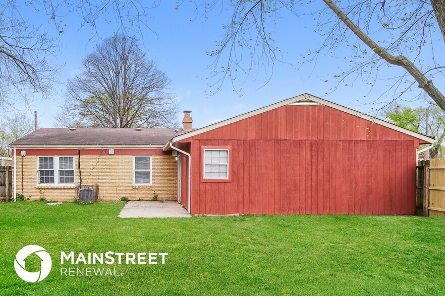 Building Photo - 8413 E 37th Pl