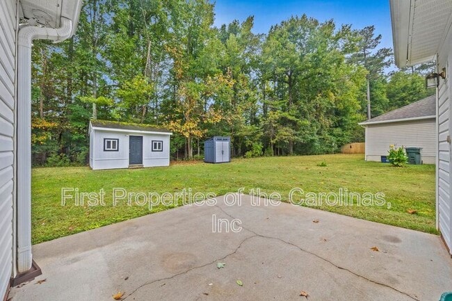 Building Photo - 740 Morningside Dr