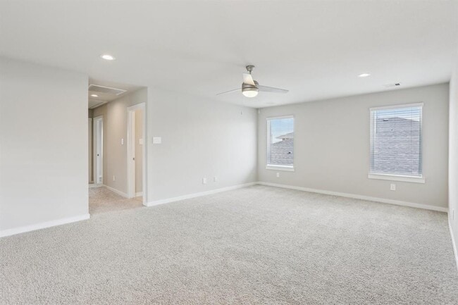 Building Photo - 29211 Pikes Peak Dr