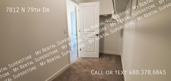 Building Photo - 7812 N 79th Dr