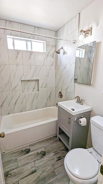 Building Photo - 4905 Iroquois Ave