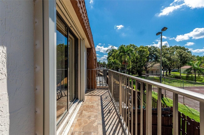 Building Photo - 167 NW 115th Terrace