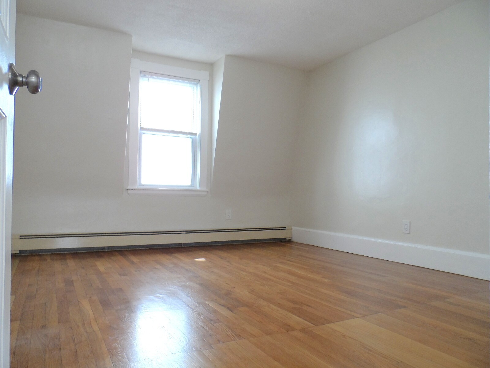 Building Photo - 17 Sewall St