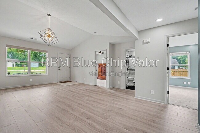 Building Photo - 5133 Cook Ave