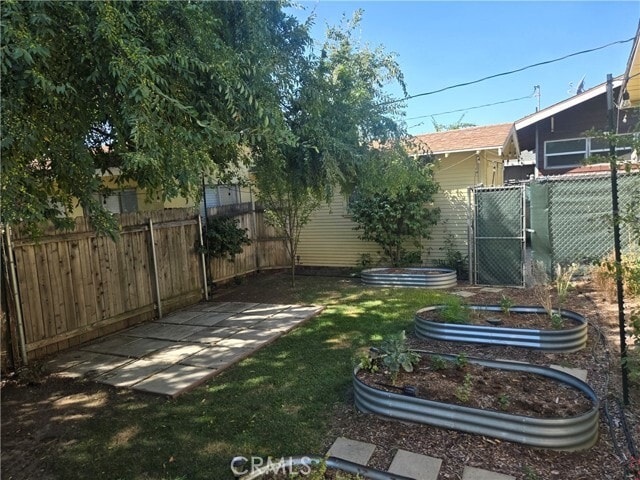 Building Photo - 532 East E Street