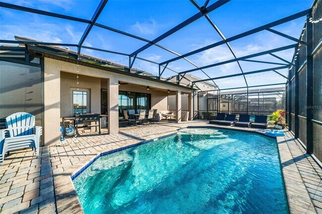 Building Photo - 199 Macaulay's Cv