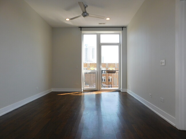Building Photo - 5139 N Broadway