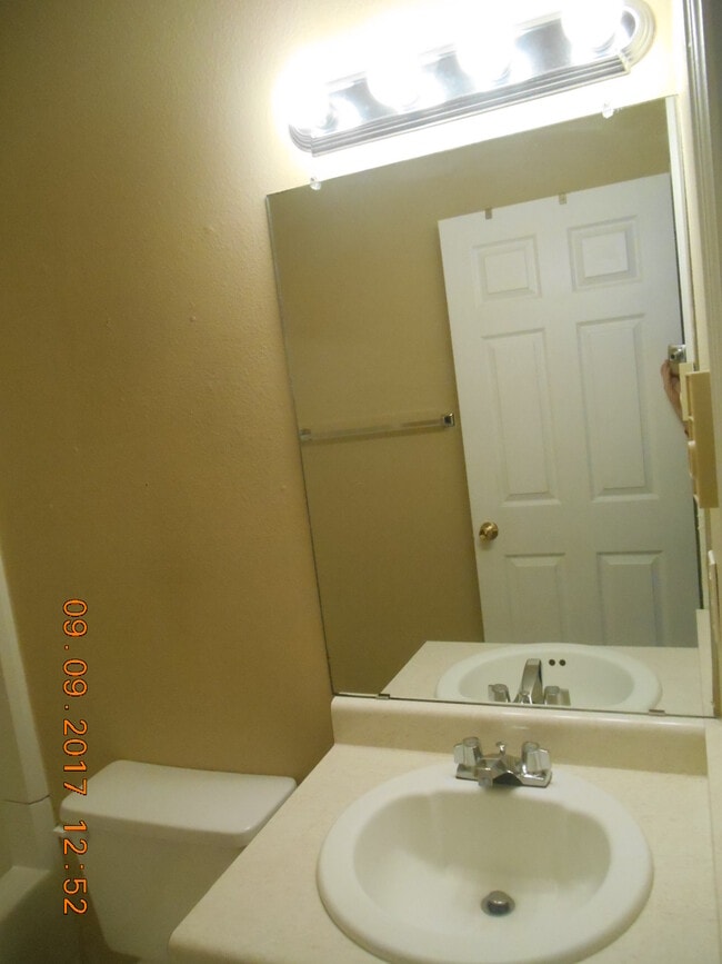 Building Photo - 4531 E Boardwalk Dr
