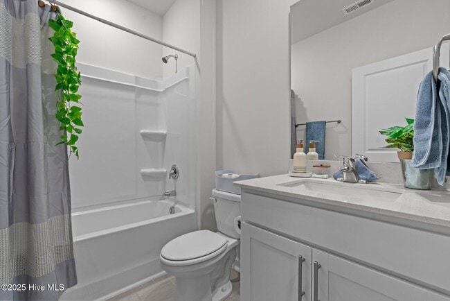 Building Photo - 2120 Wild Rdg Dr