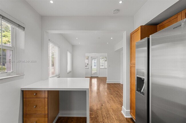 Building Photo - 3500 Ponce de Leon Blvd