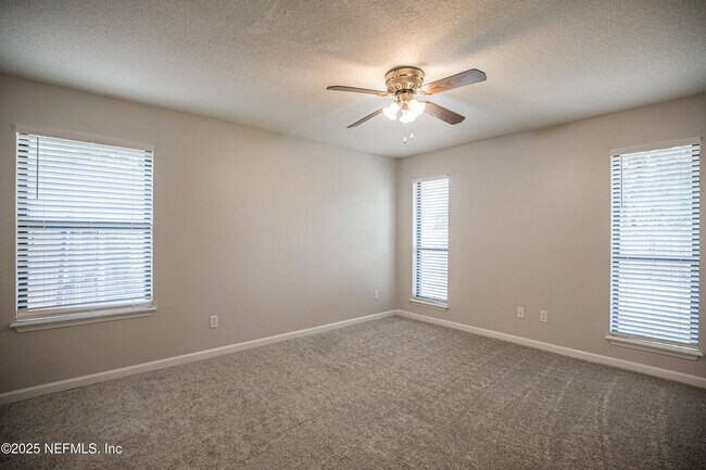 Building Photo - 12449 Long Lake Dr N