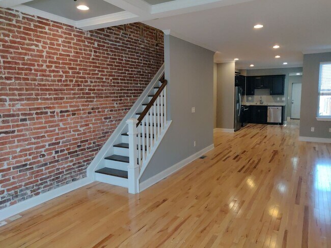 Building Photo - Charming 2BD/3.5BA Townhome in Highlandtown, Baltimore, MD!
