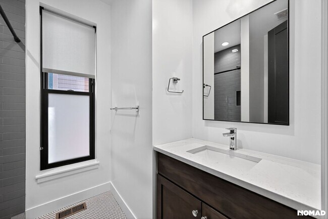 Building Photo - 1 month FREE rent RINO/3-Bed, 3.5-Bath townhouse