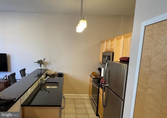 Primary Photo - 415 S 19th St