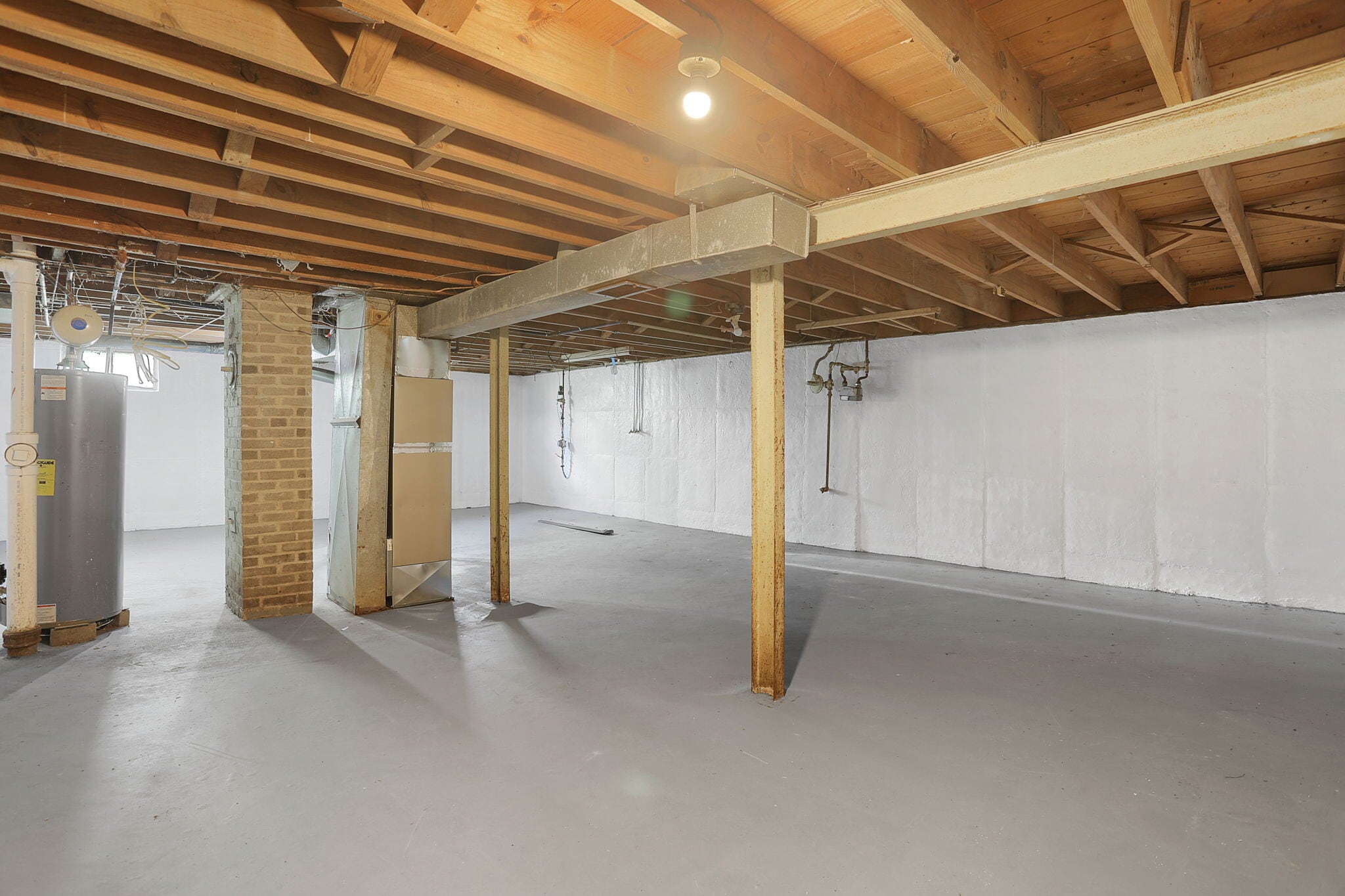 Building Photo - 7552 Mallard Dr