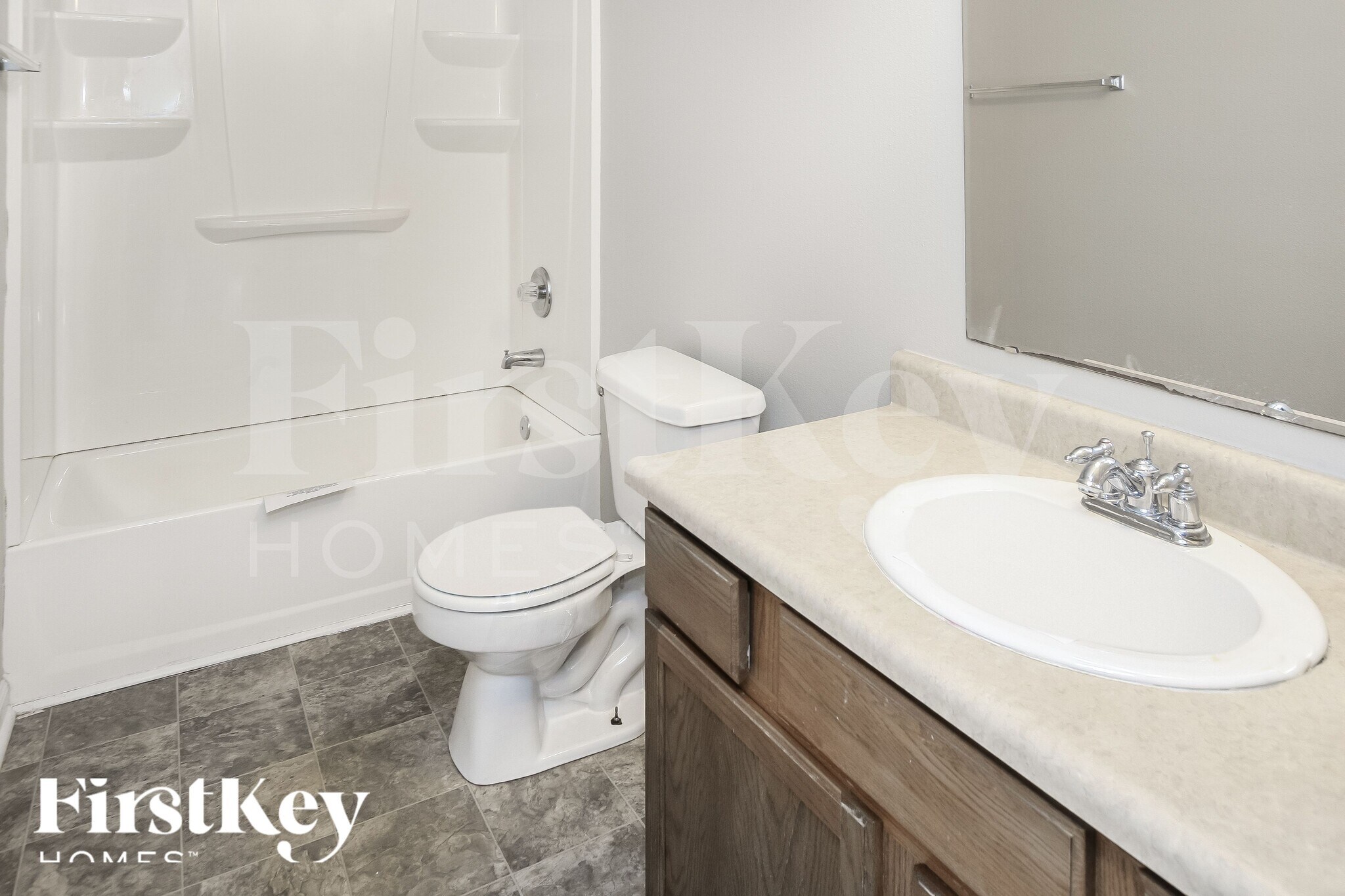 Building Photo - 1451 Round Lake Rd