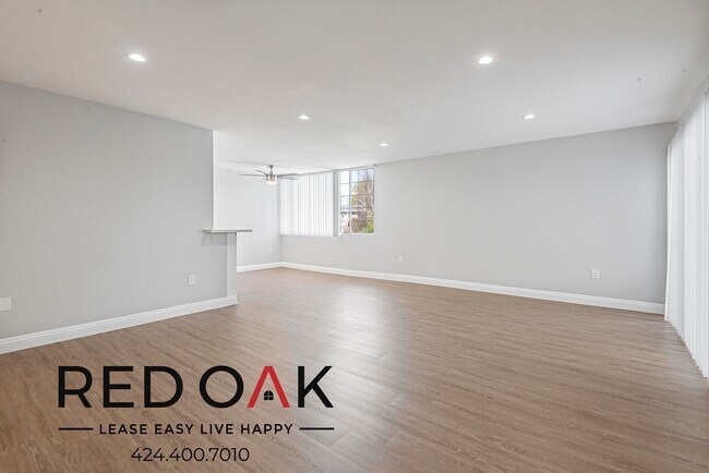 Building Photo - ~2 Weeks FREE~ Gorgeous Two Bedroom with S...