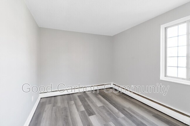 Building Photo - 311 Beattie Ave