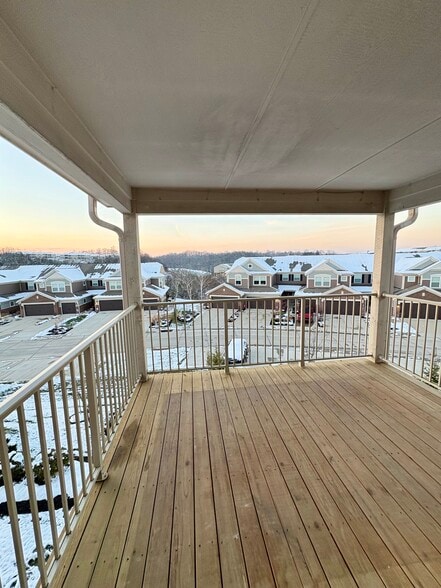 Building Photo - 7568 Woodhaven Ct