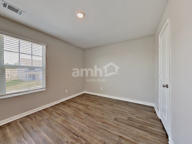 Building Photo - 3405 Ridge HillPkwy