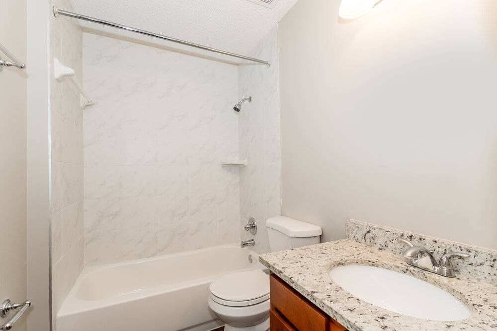 Building Photo - 1821 Sheraton Lakes Cir