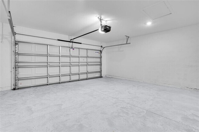 Building Photo - 4743 Yellow Elder Wy