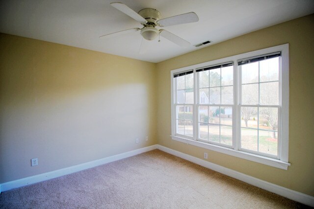 Building Photo - Available Early June! Gorgeous 4 bedroom home in Coles Pond!