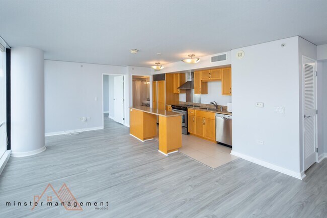 Building Photo - 1288 Kapiolani Blvd