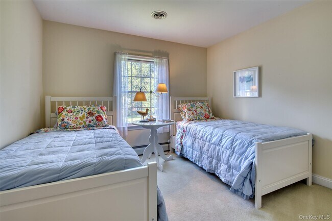 Building Photo - 2180 Kerwin Blvd