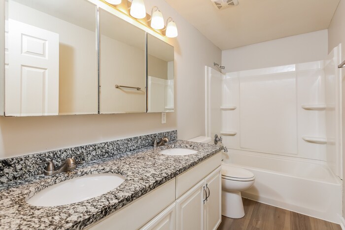Building Photo - 3132 Dorf Dr