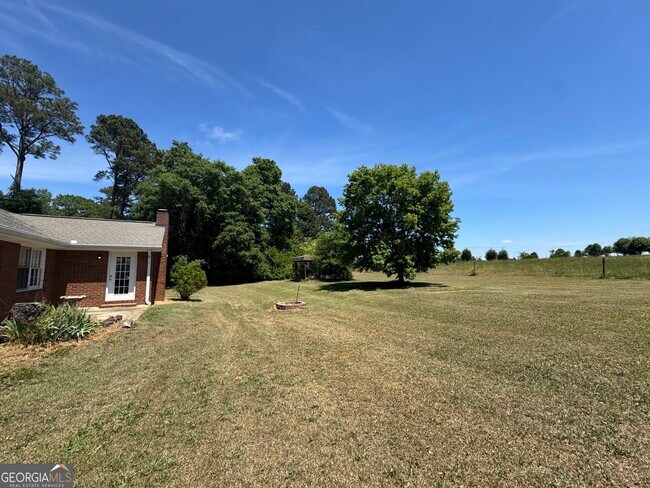 Building Photo - 1041 Limmerick Dr