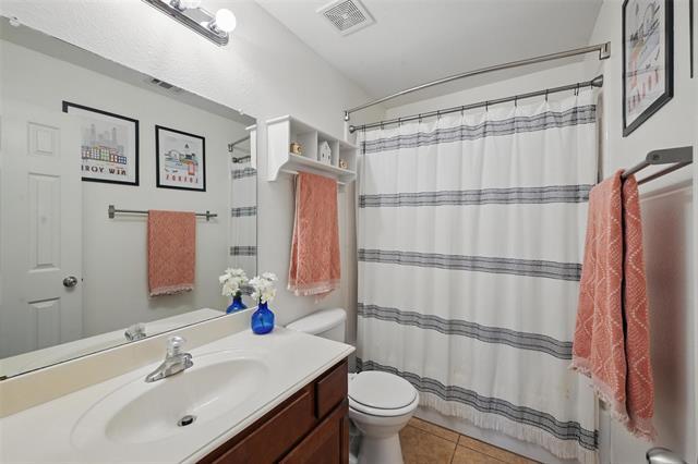 Building Photo - 1828 Brown Thrasher Blvd