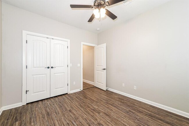 Building Photo - 4213 St Augustine St