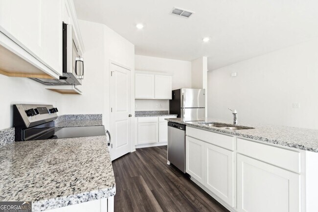 Building Photo - 94 Rowlett Pl