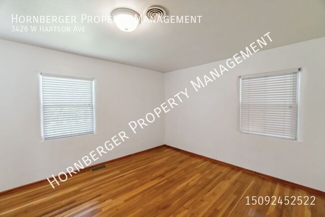 Building Photo - 3426 W Hartson Ave
