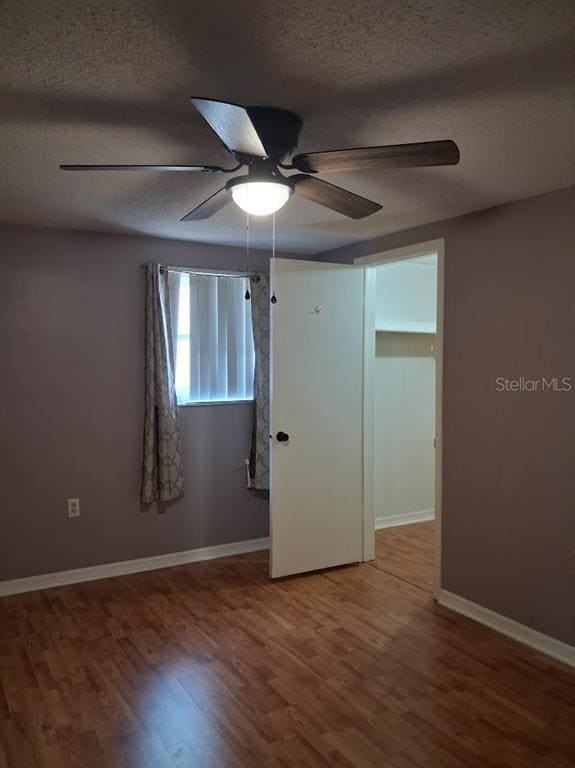 Building Photo - 6821 Mesa Verde St