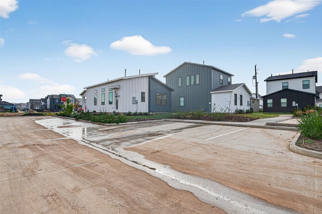 Building Photo - 1213 Mercantile St