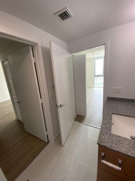 Building Photo - 34 SW 1st St