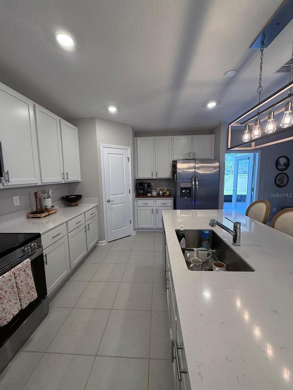 Building Photo - 5617 Gingham Dr