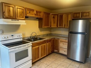 Building Photo - Pre-Leasing- House For Rent In Brush!