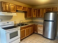 Building Photo - Pre-Leasing- House For Rent In Brush!