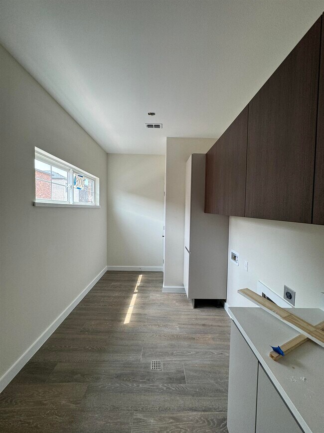 Building Photo - 210 Veracruz Dr