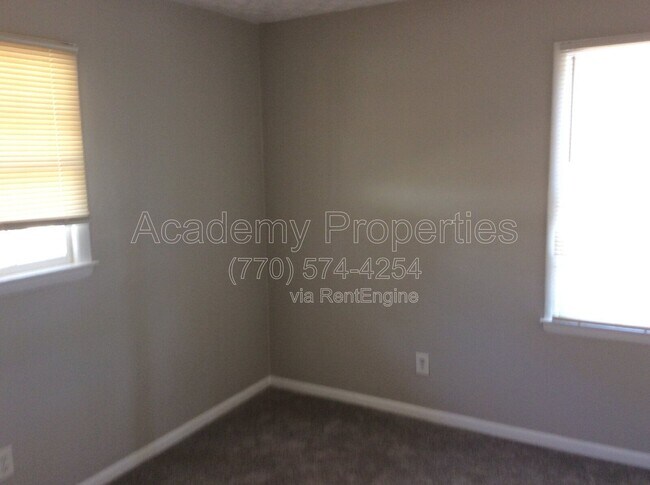 Building Photo - 6774 Valley Hill Ct