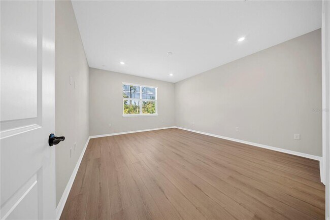 Building Photo - 8123 Fenton St