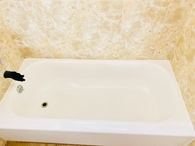 Building Photo - 1419 California St