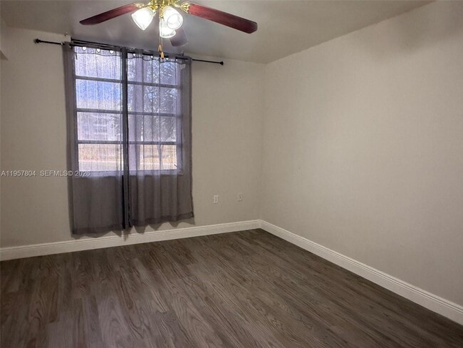 Building Photo - 1705 Whitehall Dr