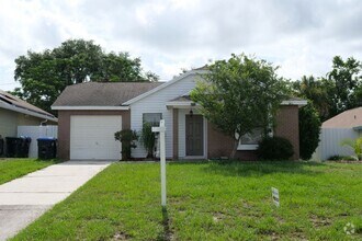 Building Photo - Spacious & Bright 2BD/1BA Home – Move-In R...