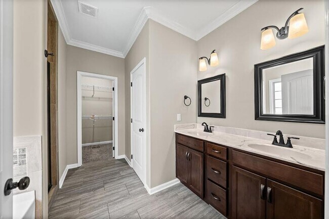 Building Photo - 2697 Rafiki Dr