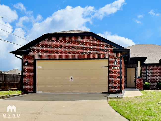 Primary Photo - 1132 Merlin Dr