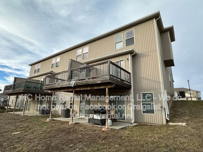 Building Photo - 10547 Kane Dr